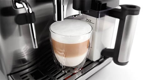 2012 m. pristatyta patentuota „Saeco Latte Perfetto“ technologija