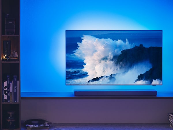 „Philips Ambilight“ televizorius ir garso kolonėlės sinchronizavimas